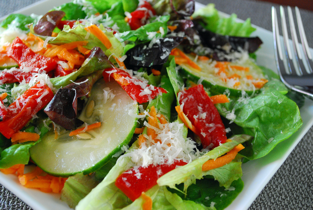 a photo of a fresh salad