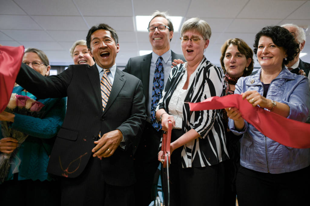 Photo of a speech given at the grand opening of Arlington's downtown Homeless Service Center.