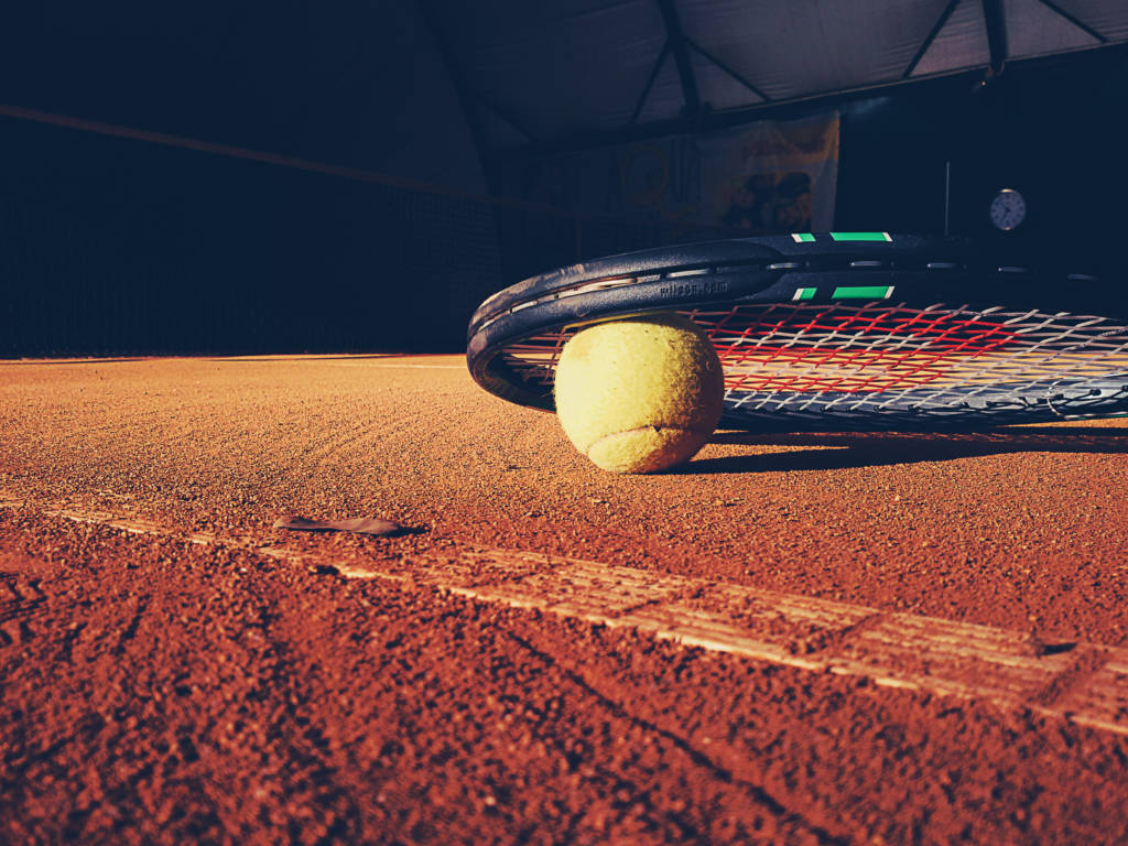 tennis racket