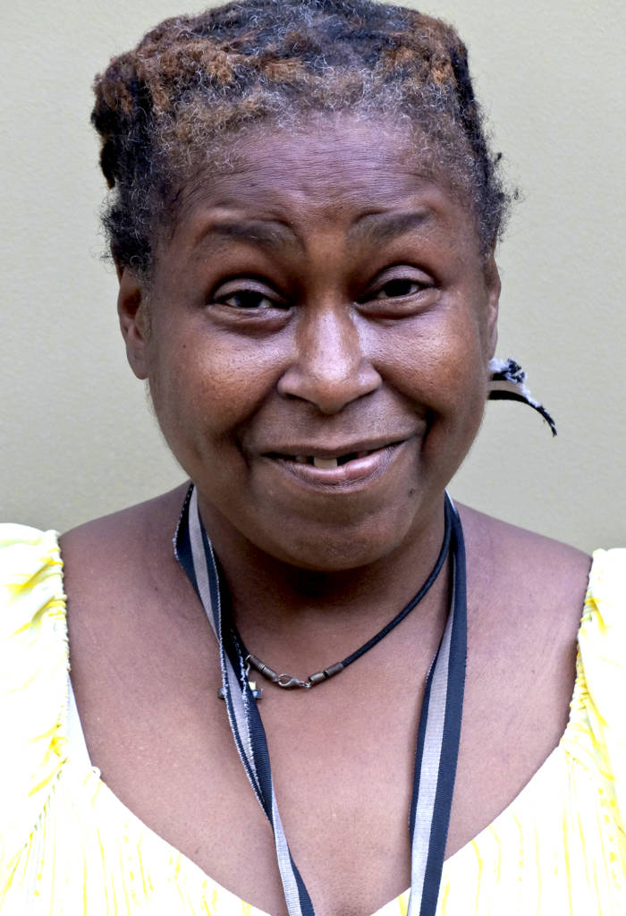Street Sense artist and vendor Elizabeth Bryant